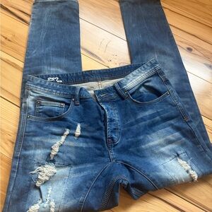 RS7 men’s 32/32 Distressed Blue Jeans